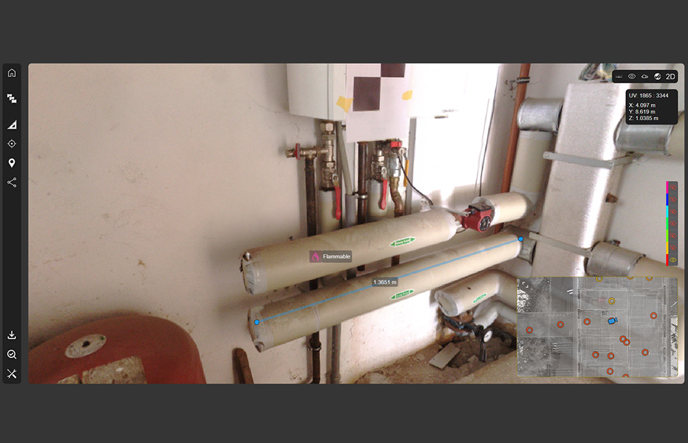 Screenshot of pointcab nebula free point cloud viewer. distance measurement and POI is shown in bubble view