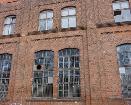 Fassade-Industriegebäude-Magdeburg